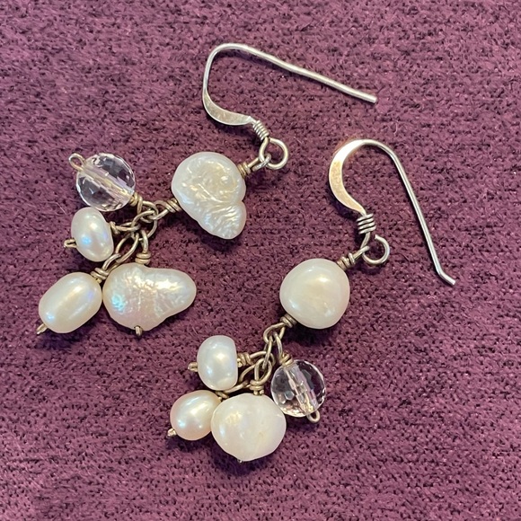 Silpada W0978 Pearl and Crystal Drop Earrings RETIRED - Picture 3 of 16